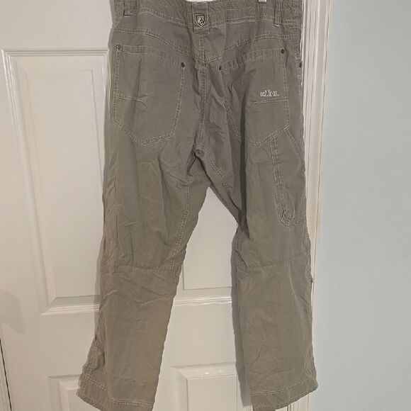Men's Khaki Pants - Picture 8 of 12